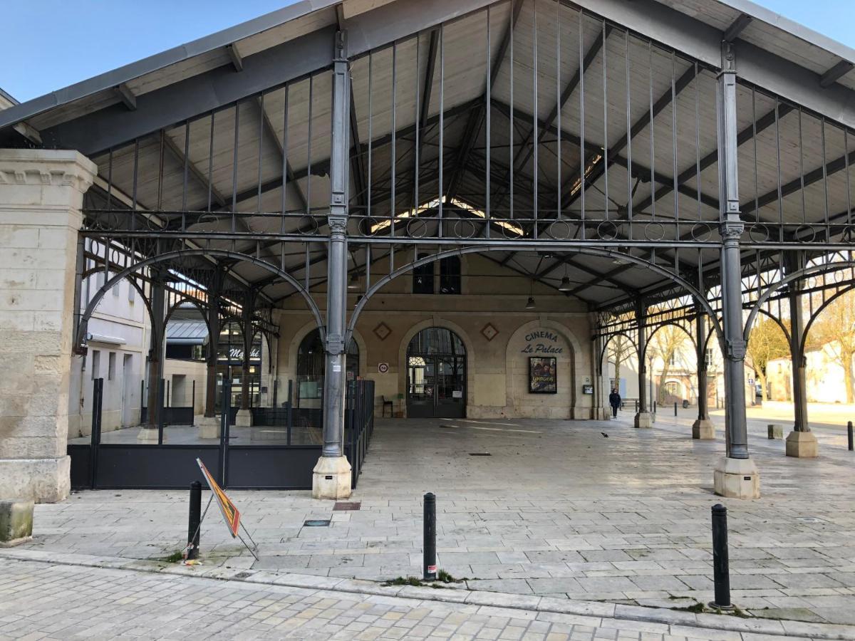 Charmante Maisonnette 2 Personnes Avec Wifi Surgeres Exterior photo