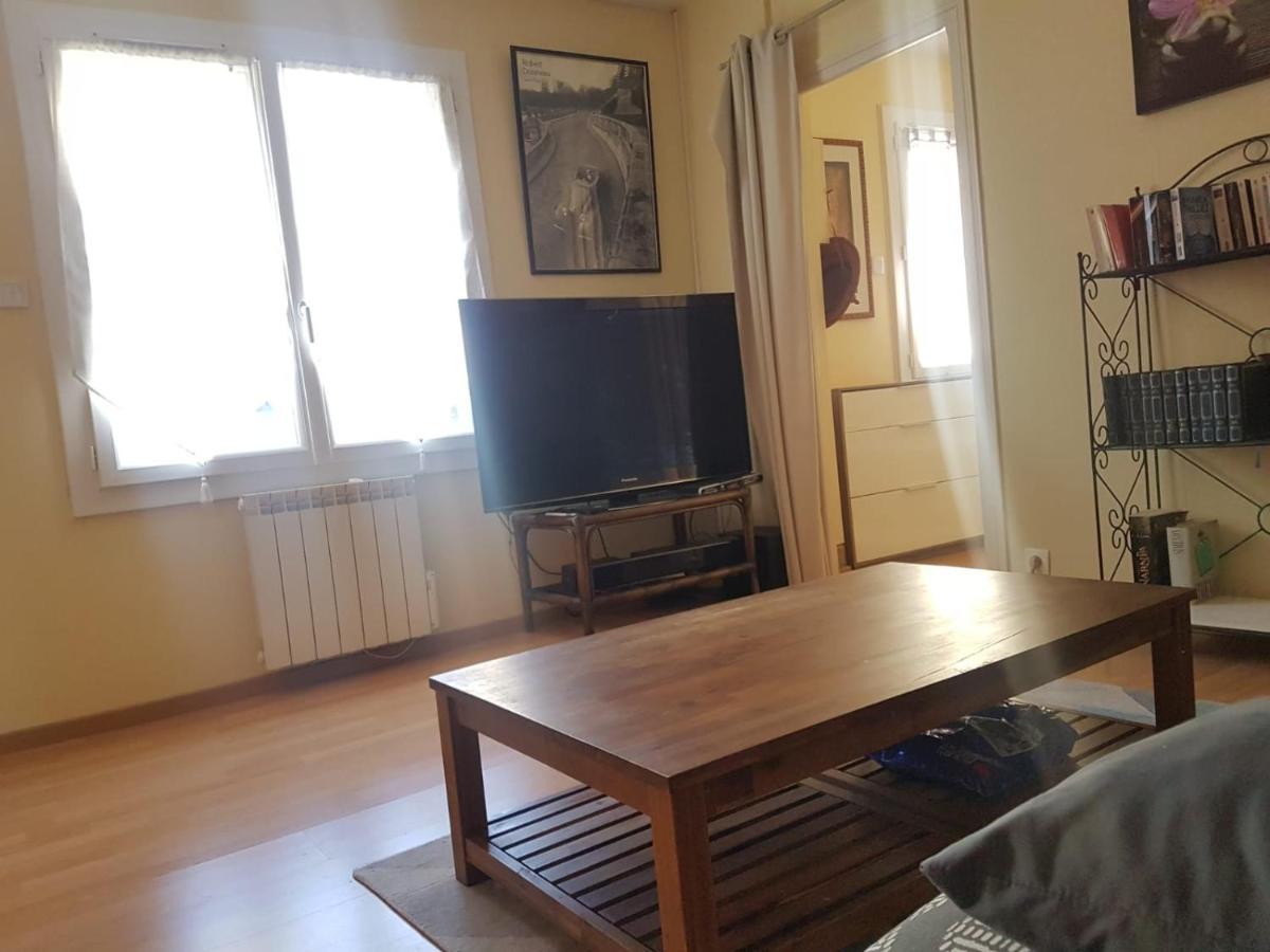 Charmante Maisonnette 2 Personnes Avec Wifi Surgeres Exterior photo